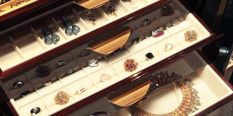 ВНУТРЕННЕЕ ОСНАЩЕНИЕ