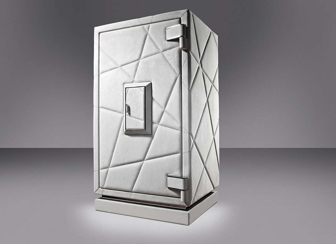 Белый сейф Liberty