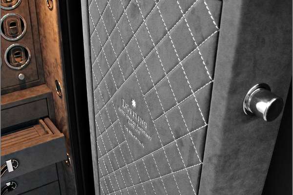 Роскошная отделка сейфов Dottling