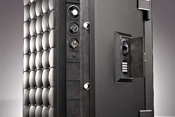 Роскошный сейф Liberty Barcelona
