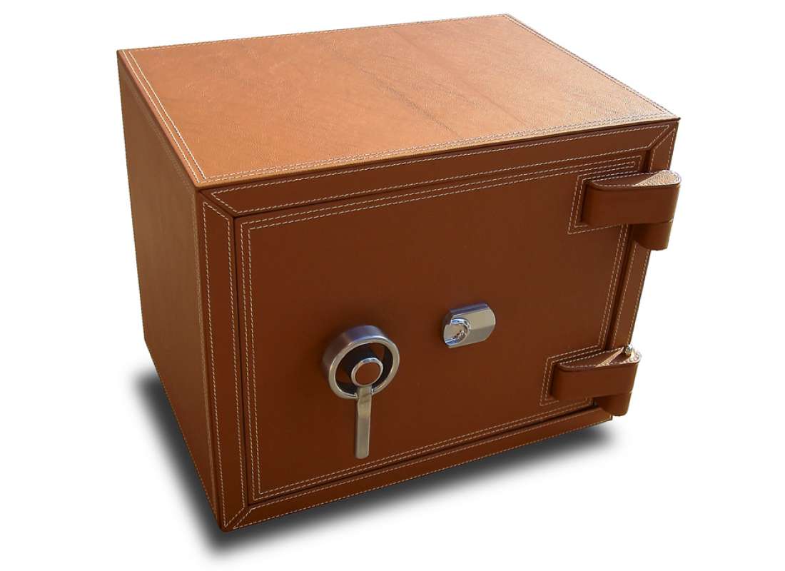 Сейф FERRIMAX с кожаной отделкой