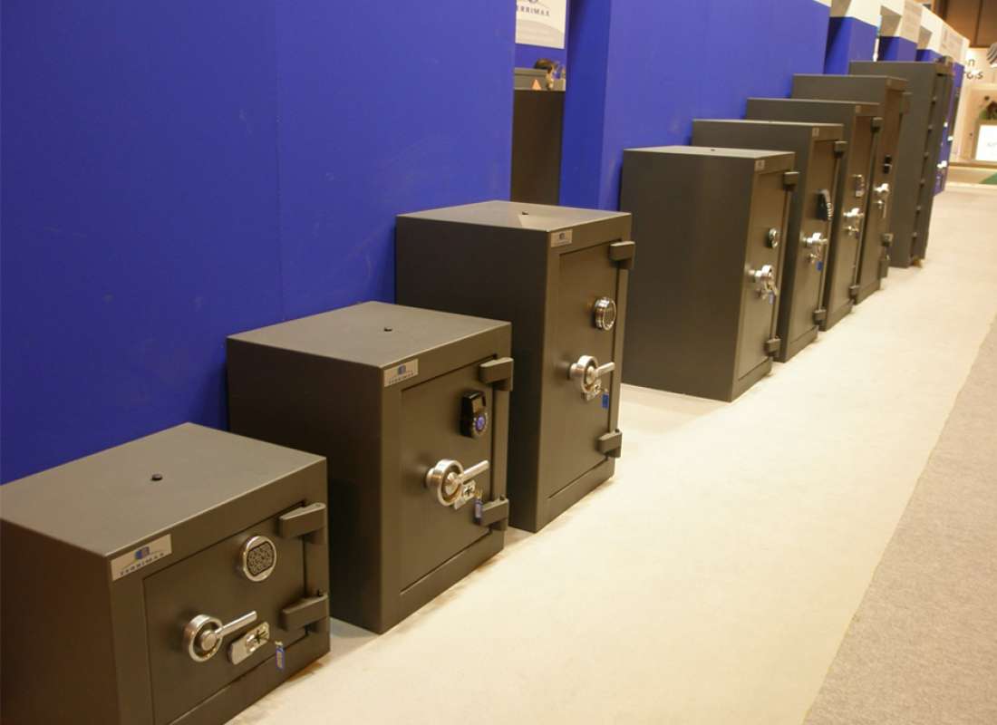 Сейфы BARRERA с двумя замками