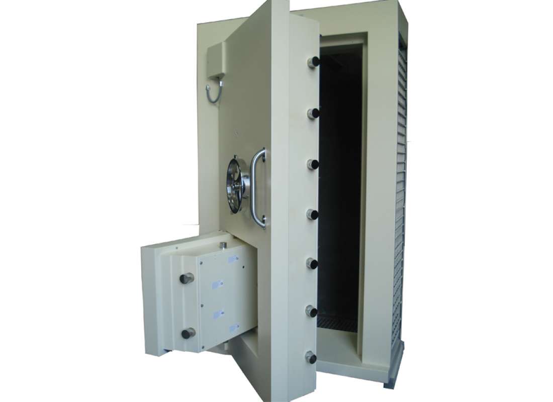 Сейфовая дверь FERRIMAX