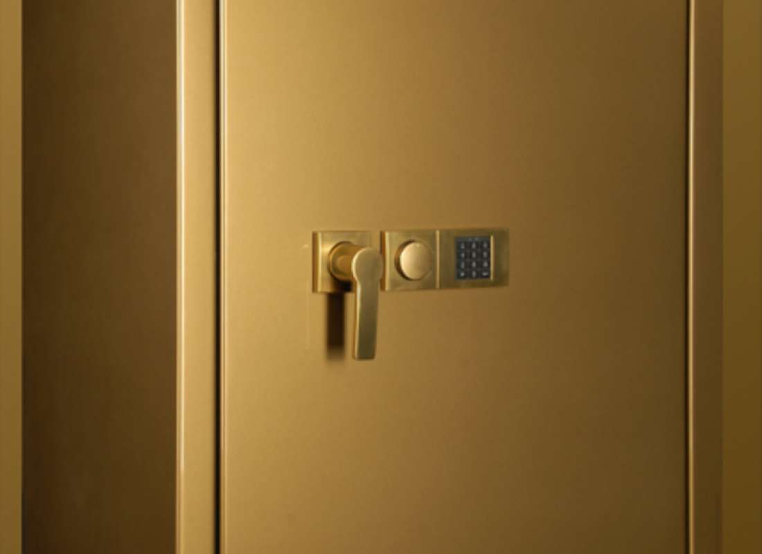 Сейф для квартиры